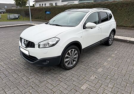 Nissan Qashqai+2 Qashqai+2 2.0 4x4 (Allrad) Tekna