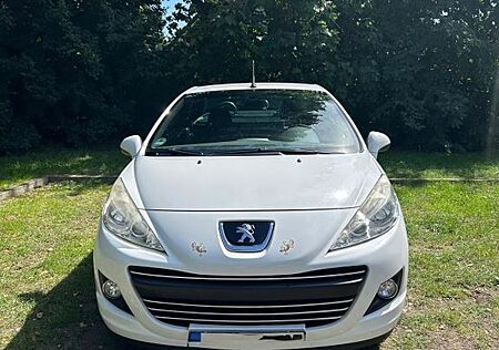 Peugeot 207 CC Cabrio Benzin Leder Standheizung