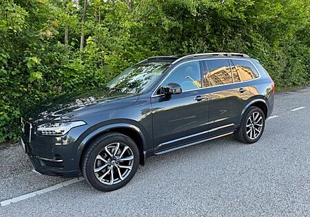 Volvo XC 90 XC90 D5 AWD Geartronic Momentum