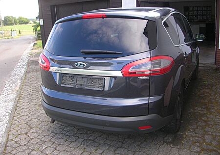 Ford S-Max 2,0 Titanium Titanium