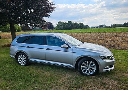 VW Passat Variant Volkswagen 2.0 TDI SCR 140kW DSG Highlin...