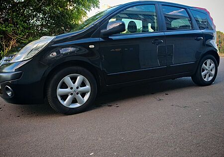 Nissan Note acenta 1,4 acenta