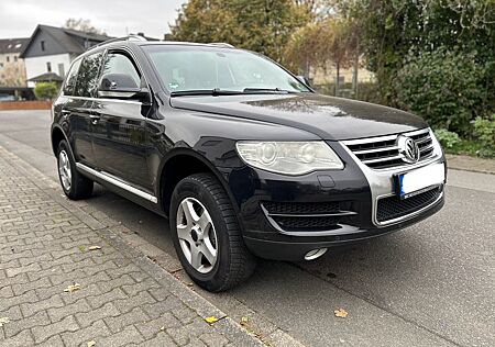 VW Touareg Volkswagen 3.0 V6 TDI, TÜV 03/2026