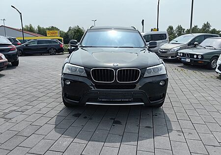 BMW X3 xDrive 20 d *ALLRAD*NAVI*