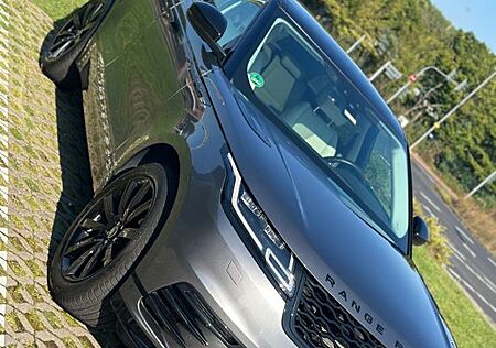 Land Rover Range Rover Velar R-Dynamic Beige / Black / Pano