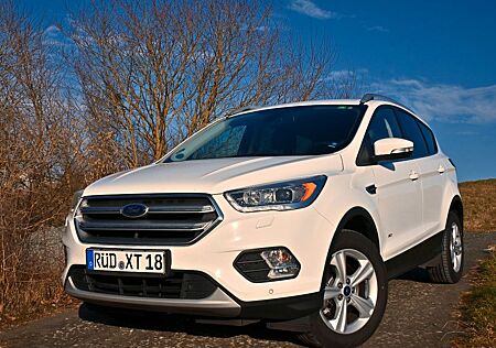 Ford Kuga 2,0 TDCi 4x4 132kW Reifen+Bremsen+TüV neu