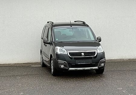 Peugeot Partner Tepee 1.6 HDI Outdoor/NAVI/SHZ/R-KAM/LED