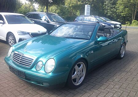 Mercedes-Benz CLK 200 AVANTGARDE