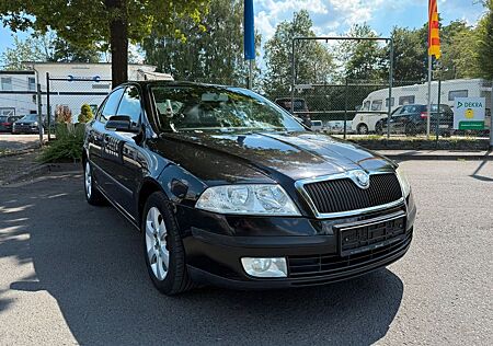 Skoda Octavia Lim. Ambiente*2Hand*8Fach*ServiceNeu*TÜV