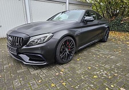 Mercedes-Benz C 63 AMG Mercedes-AMG C 63 S Autom. Mercedes...