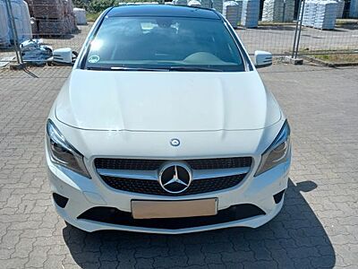 Mercedes-Benz CLA 180 -