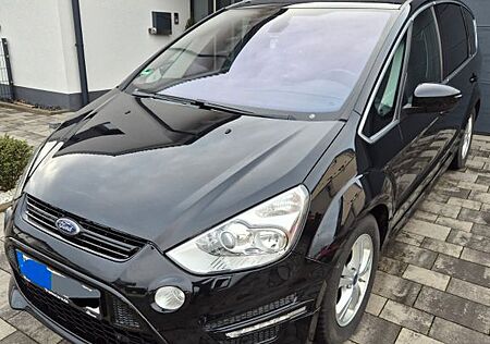 Ford S-Max 2,2 Titanium-S, Autom. 7-Sitze, Alcantara