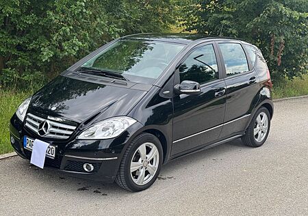 Mercedes-Benz A 180 AVANTGARDE Autotronic