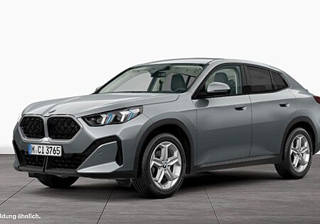 BMW X2 xDrive20d AHK LiveCockpitProf Head-Up Kamera
