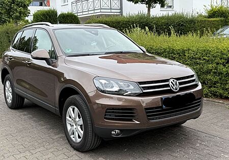 VW Touareg Volkswagen 3.0 V6 TDI Tiptronic BlueMotion Blue...