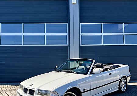 BMW 318 i Cabrio M-Technic HiFi H-Kennzeichen