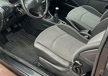 Peugeot 206 1.4 Grand Filou 75 Grand Filou Cool