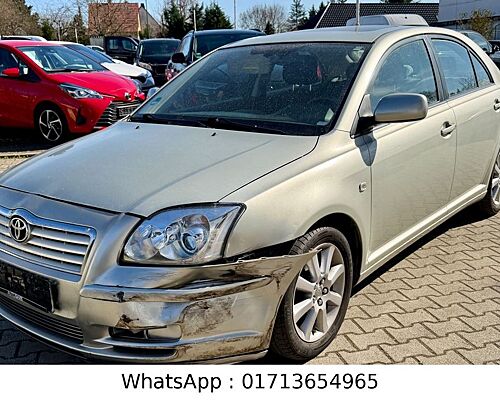 Toyota Avensis 1.8 Executive Liftback