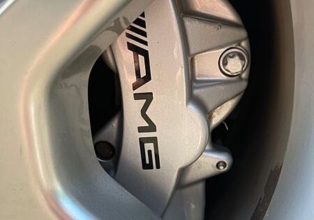 Mercedes-Benz CLS 500 AMG ab Werk / org. AMG Abgasanlage