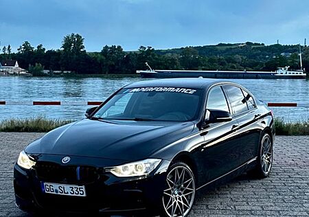 BMW 335i xDrive 420PS M-Performance