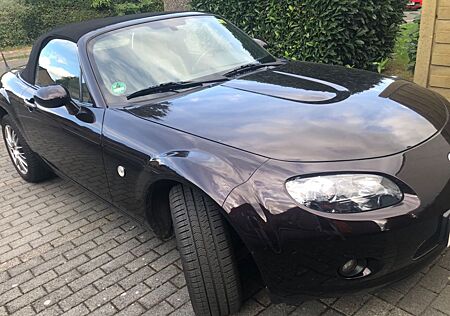 Mazda MX-5 Roadster Coupe Energy 1.8 MZR Energy