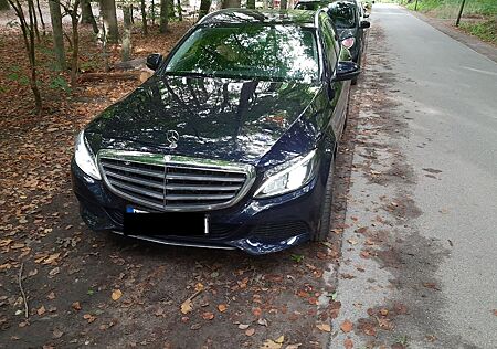 Mercedes-Benz C 400 Biturbo 4MATIC T EXCLUSIVE AHK
