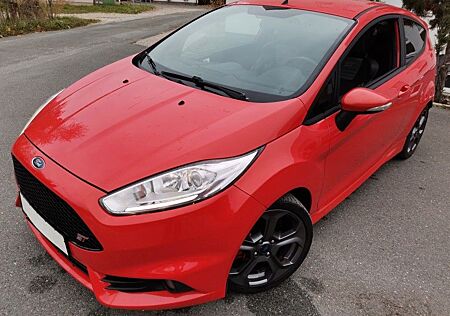 Ford Fiesta + ST+Klima+PDC+Recaro