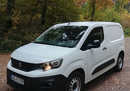 Peugeot Partner 1.2 Pure Tech Grip+Baustellenpaket L1