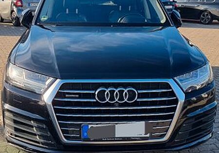 Audi Q7 3.0 TDI quattro tiptronic -