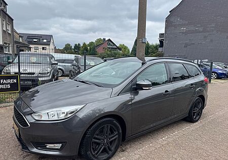 Ford Focus 110KW/150PS/1HAND/KLIMAAUT/SHZ/LHZTEMP/PDC/AHK