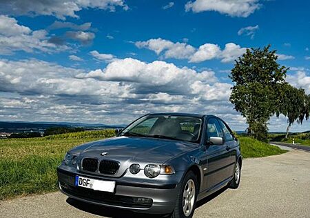 BMW 318td compact -