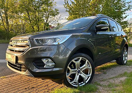 Ford Kuga Titanium Automatik AWD
