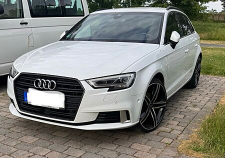 Audi A3 2.0 TDI Sport/Top Ausstattung!