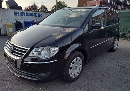 VW Touran Volkswagen Highline 1.Hand Klima Navi Leder TÜV+INSP