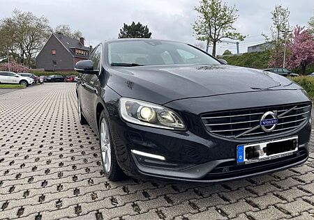 Volvo S60 D2 Powershift Momentum Momentum
