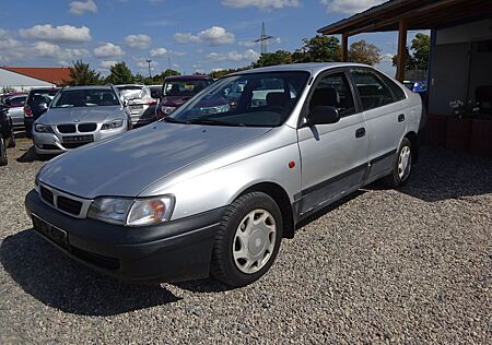Toyota Carina 1.6*Klima