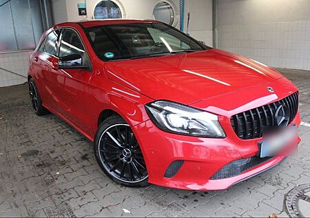 Mercedes-Benz A 180 Urban 1.6l - Sitzheizung, CarPlay, Kamera