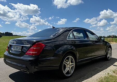 Mercedes-Benz S 500 4MATIC BlueEFFICIENCY L -