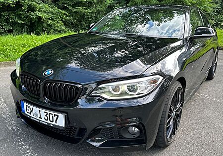 BMW 220i Steptronic Coupé M Sport M Sport