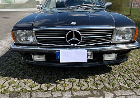 Mercedes-Benz SL 560 Zustand 2