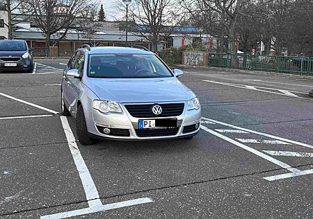 VW Passat Variant Volkswagen 2.0 TDI DPF DSG Sportline Var...