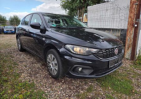 Fiat Tipo Easy