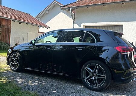 Mercedes-Benz A 200 - AMG Line