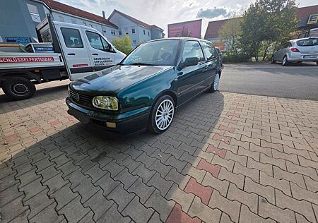 VW Golf Volkswagen 1.8 Klima Standard