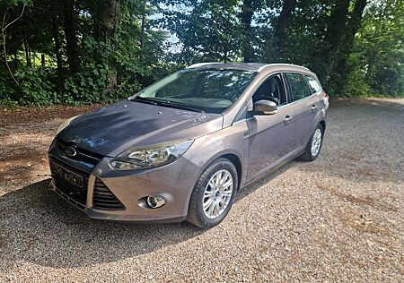 Ford Focus Turnier Titanium
