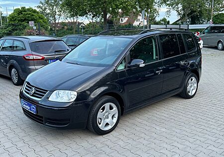 VW Touran Volkswagen Basis 1.6 - Klima - 7 Sitzer - AHK