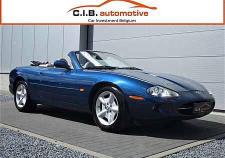 Jaguar XK8 4.0i V8 32v Cabrio / Aut. / Leder / 4 Zits