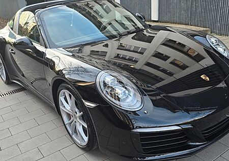 Porsche 991 991Targa 4S ,1.Hand,unfallfrei,ALU20",PDLS ,
