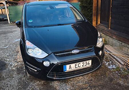 Ford S-Max 2,0 EcoBoost 149kW Titanium PowerShift...