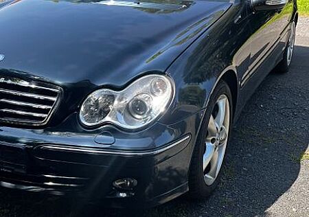 Mercedes-Benz C 200 KOMPRESSOR T AVANTGARDE Avantgarde